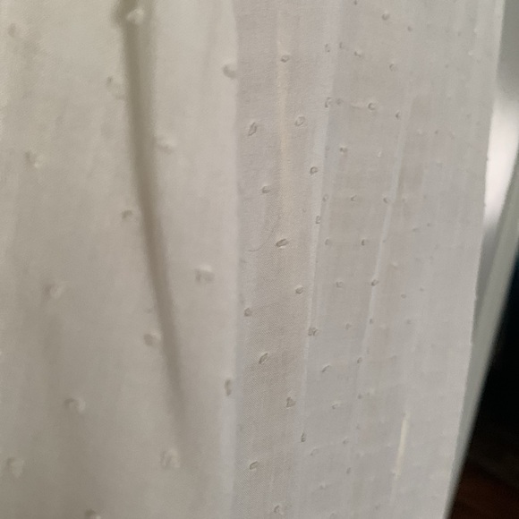 Darling Cream Button Down Blouse Size XL. #360 - Picture 5 of 9
